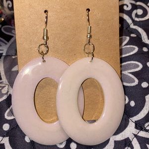 Cream resin earrings